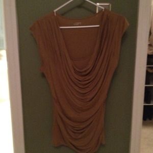 Cute top.