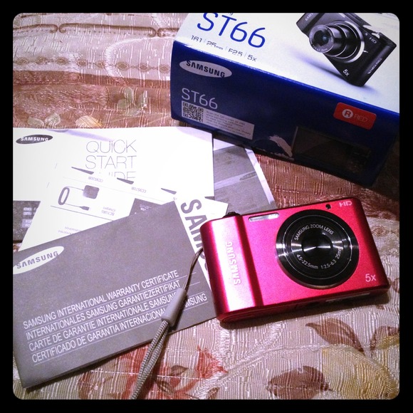 🚫Sold🚫 Samsung St66 digital camera