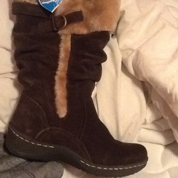 Boots - Picture 1 of 4