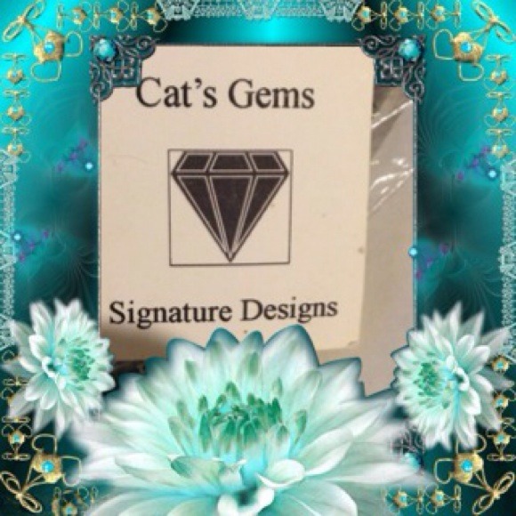 Custom made jewelry , Necklace and Rings .