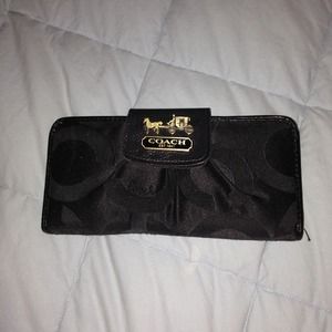 Authentic Coach wallet