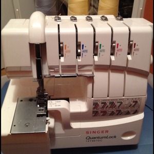 Singer quantum lock sewing machine