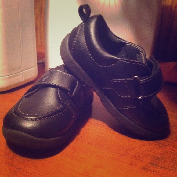 George black Velcro shoes