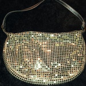 Daisy Fuentes light gold sequin handbag