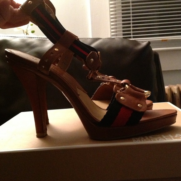 Michael Kors Seaport T-Strap REDUCED AGAIN!!!