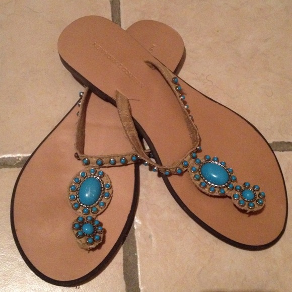 New York & Co. Turquoise/Tan flip flops