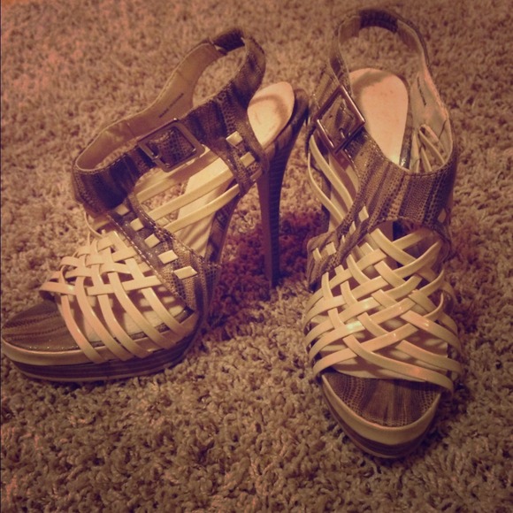 Sexy strappy heels size 7