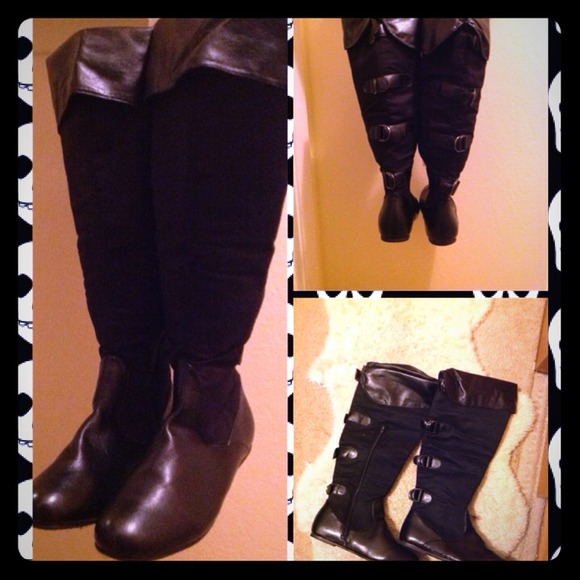 -SOLD- BNWOT Lolly Riding Boots in Black
