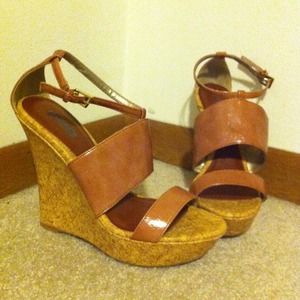 NEW Charlotte Russe Wedges