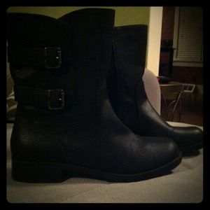 Kenneth Cole motorcycle boots!