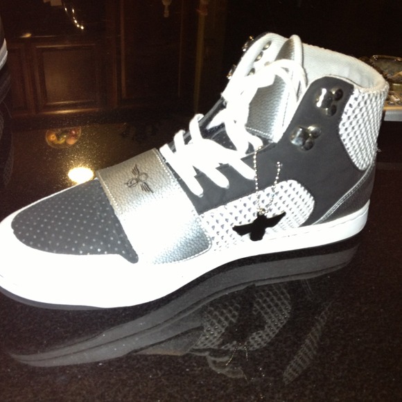 Black white and silver creative recs - Picture 2 of 2