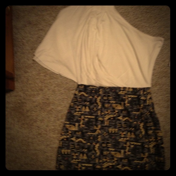 Dress size small - Picture 1 of 3