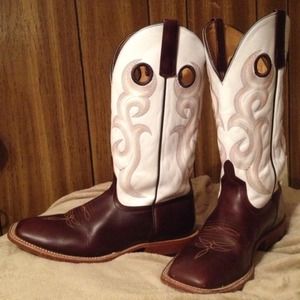 Justin men's boots size 11