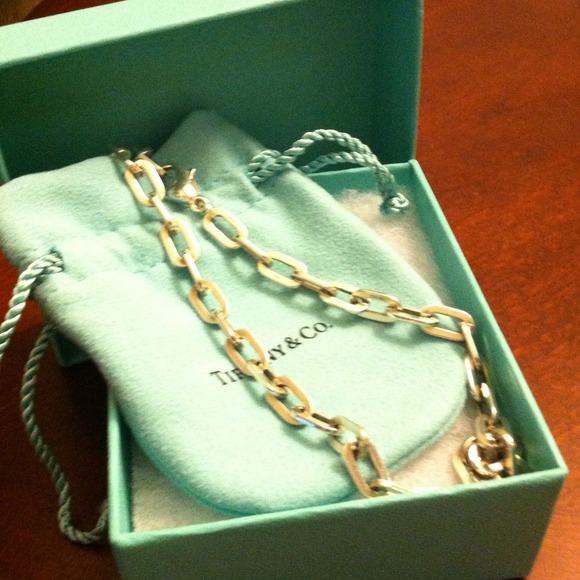 Tiffany& co chain
