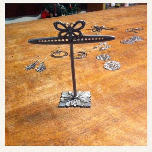 💰SOLD💰 Butterfly earring holder.