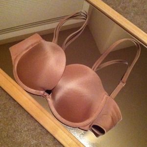 32B nude multi-way bra with push-up gel inserts