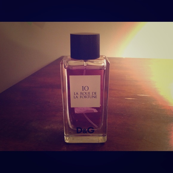 *Sold* Dolce and gabbana fragrance