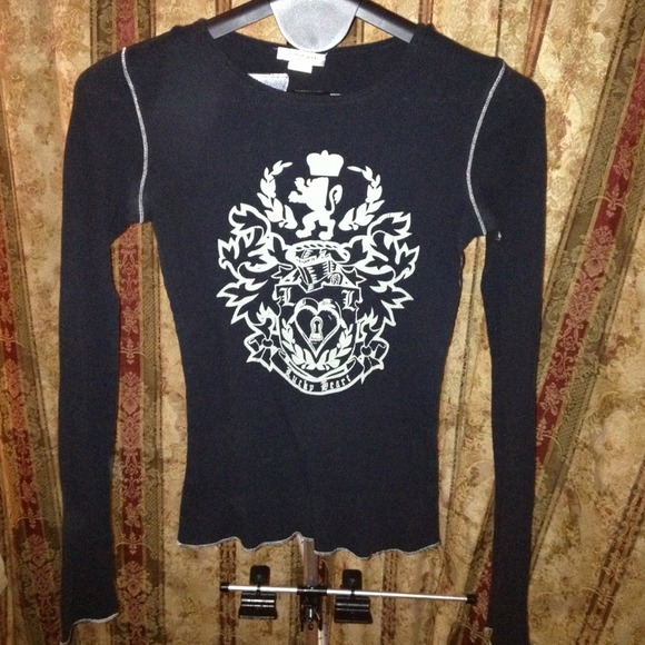 Long sleeve