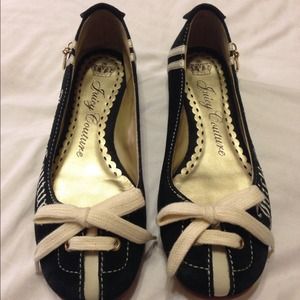 Juicy Couture Flats