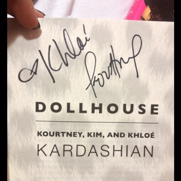 Kardashians my obsession! Met them 😍 - Picture 2 of 3