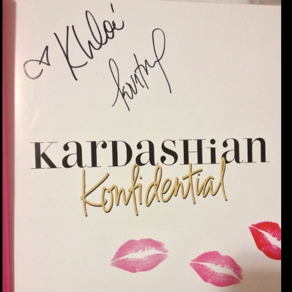 Kardashians my obsession! Met them 😍 - Picture 3 of 3