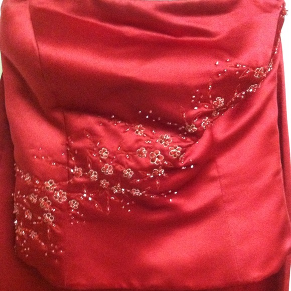 2 piece Formal Skirt and strapless top