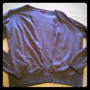 Gray cardigan ❌reserved❌