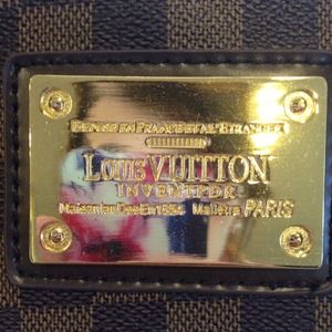 Louis Vuitton purse
