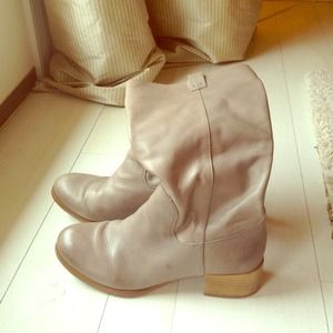 Leather boots
