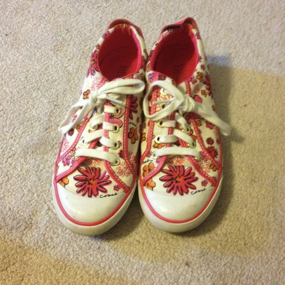 Coach tennis shoes