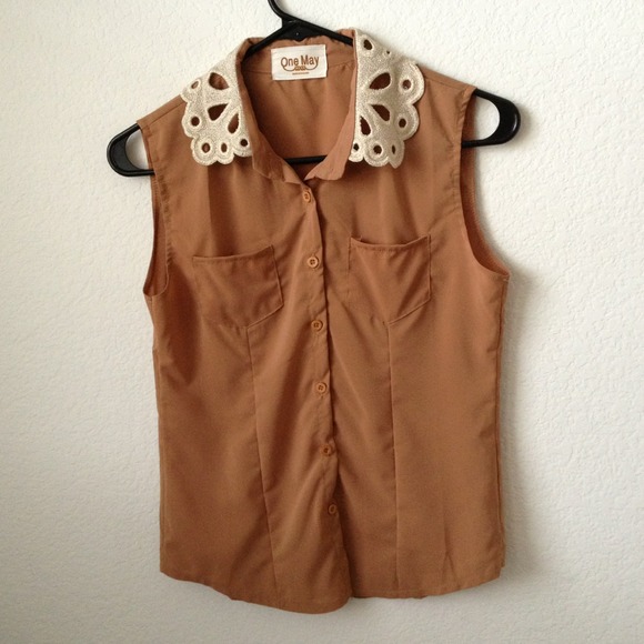 Vintage caramel button up tank