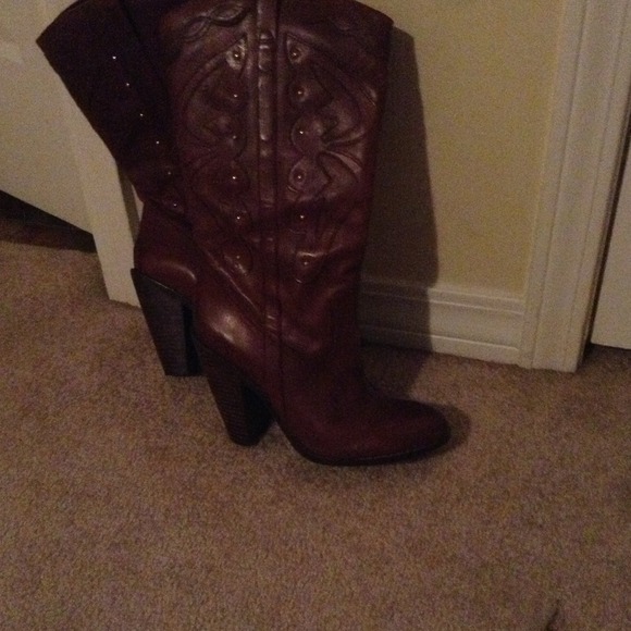 Jessica Simpson Boots - Jessica Simpson brown leather boots