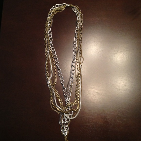 6 strand mixed necklace plus 4 pieces of jewelry