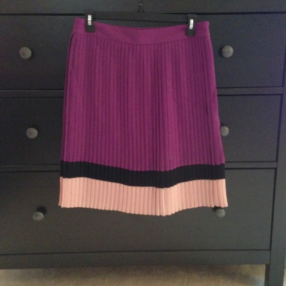 The Limited accordion skirt