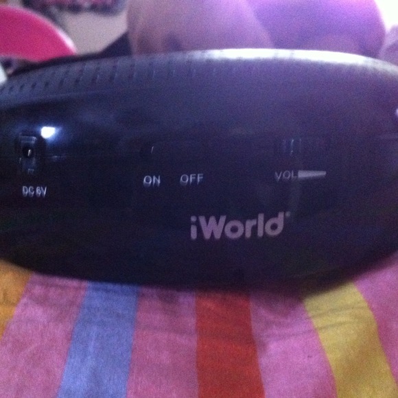 iWorld - Picture 3 of 4