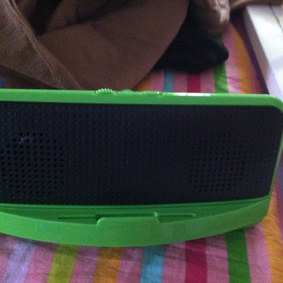 iWorld - Picture 4 of 4