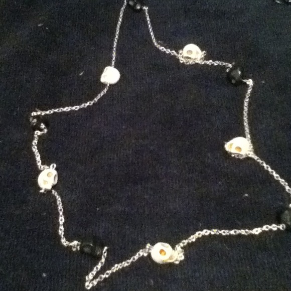 Skull necklace