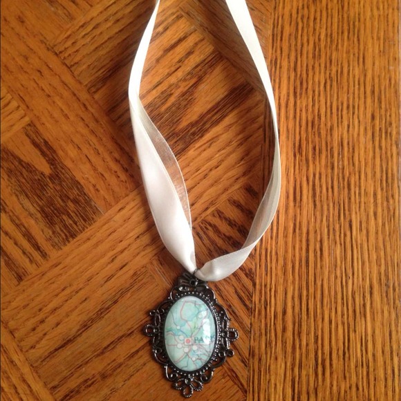 Vintage Paris Necklace