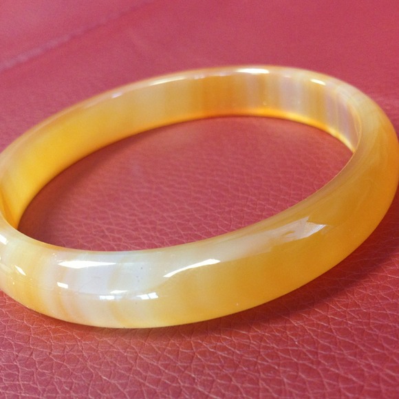 Golden glass bracelet (new)