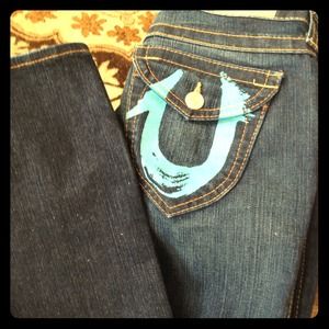CUTE! Size 28 True Religion Jeans (near new)