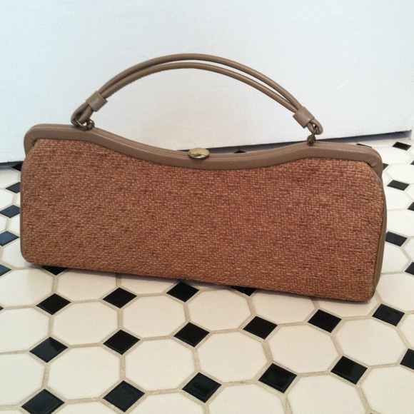 🚫SOLD🚫Vintage Woven Purse