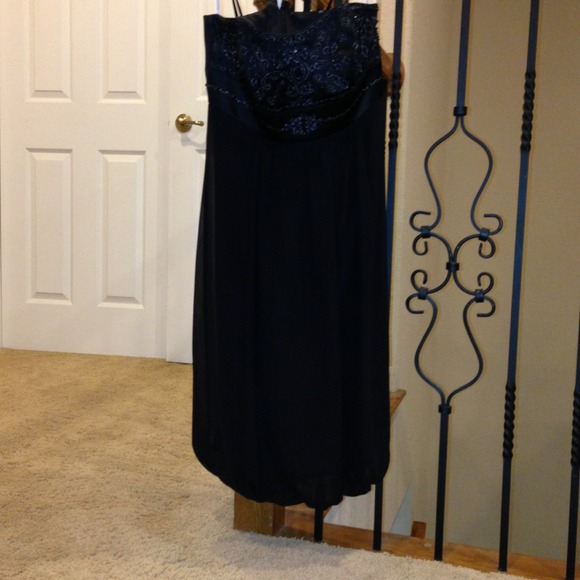 Used once, Davids Bridal strapless dress! - Picture 1 of 4
