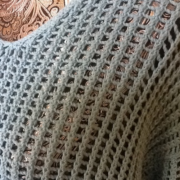 Netted top - Picture 2 of 2