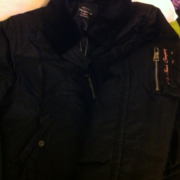 Polo Ralph Lauren coat. Will take offers. - Picture 1 of 3