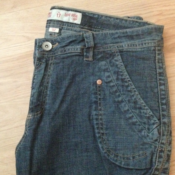 Capri pants - Picture 4 of 4