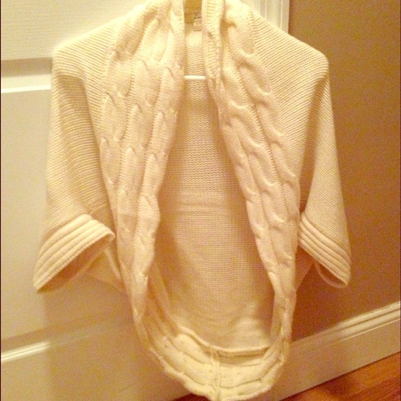 🚫SOLD in a bundle🚫 cable knit sweater - Picture 1 of 4