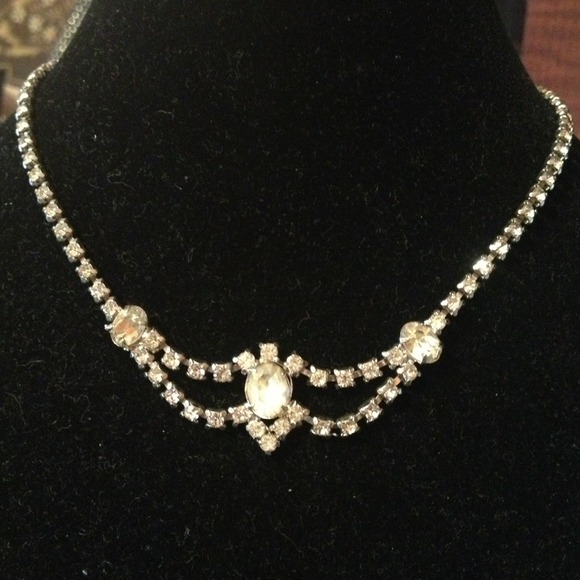 Vintage Rhinestone Chocker Draped Rhinestones - Picture 4 of 4