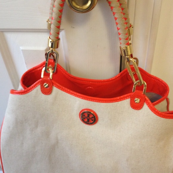 Authentic Tory Burch Bag!!