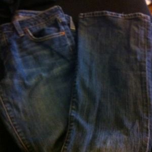 Reduced! $10. Taking offers. American eagle jeans.