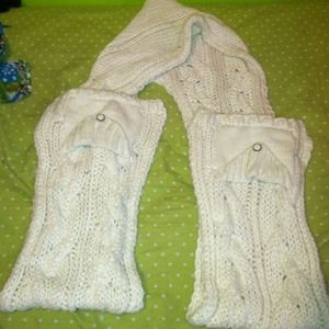 ⚠⚠reduced⚠⚠Hooded scarf with pockets